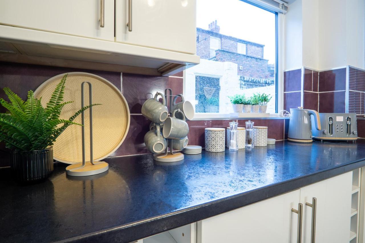Apartment Stanley Park House - Air Host & - Anfield *